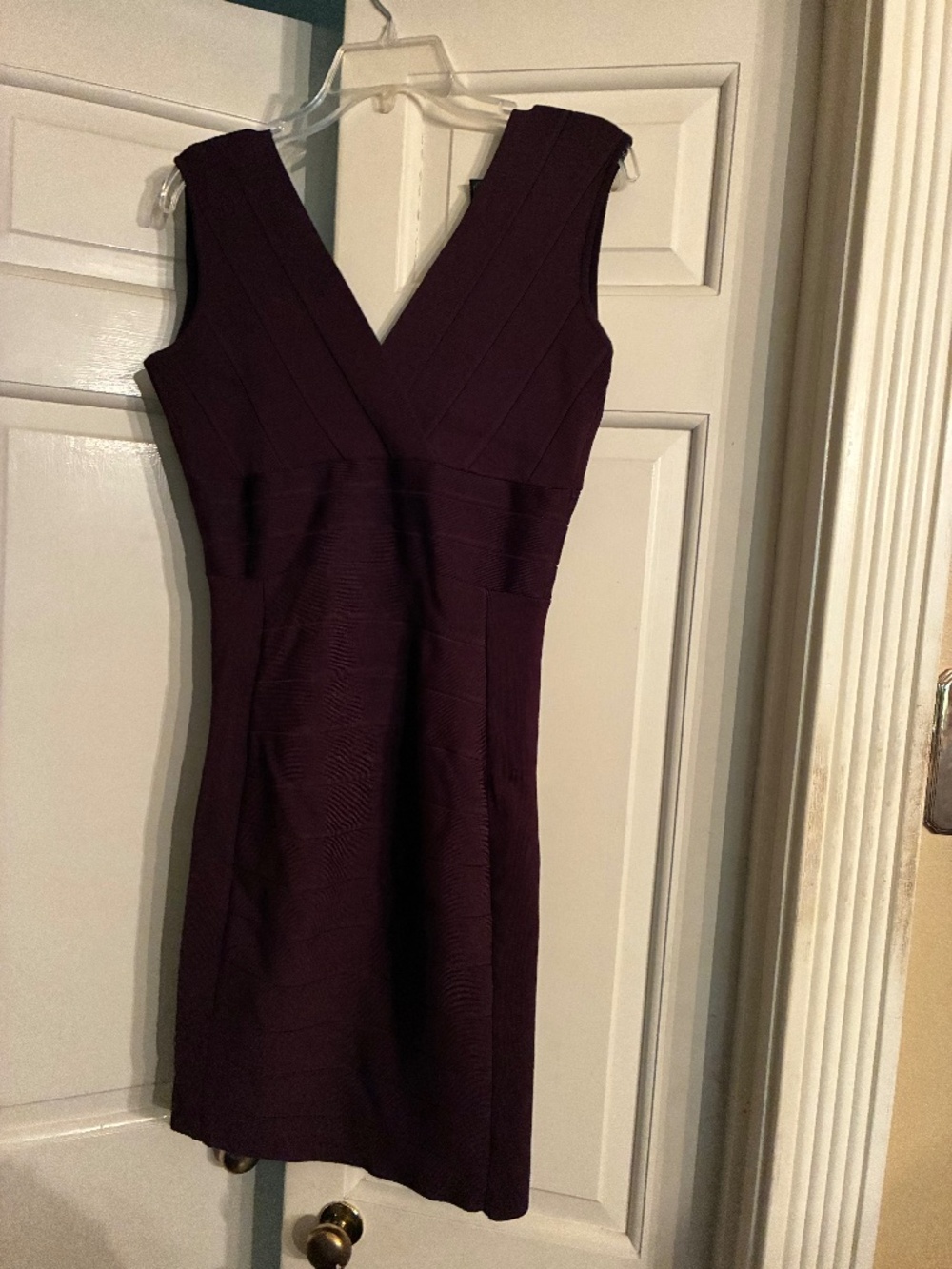 I.N.C. Burgundy V Neck Midi Dress with Tags; HAS FLAW; BACK ZIPPER DOES NOT WORK
